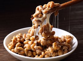 Porción de natto
